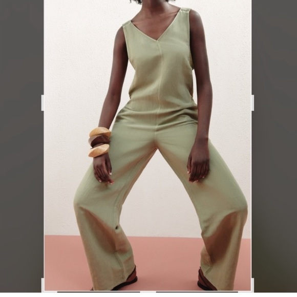 Zara  Linen Sage Green Jumpsuit Bib Overalls - Picture 4 of 15